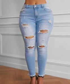 Trendsi Women Washed Ripped Jeans